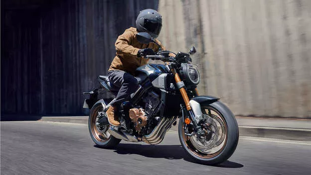 Τετρακύλινδρος κινητήρας 650cc