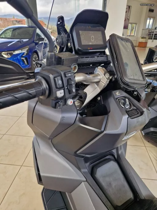 HONDA ADV 350