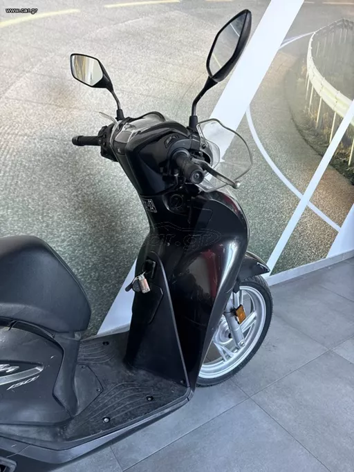 HONDA SH150I TOP BOX