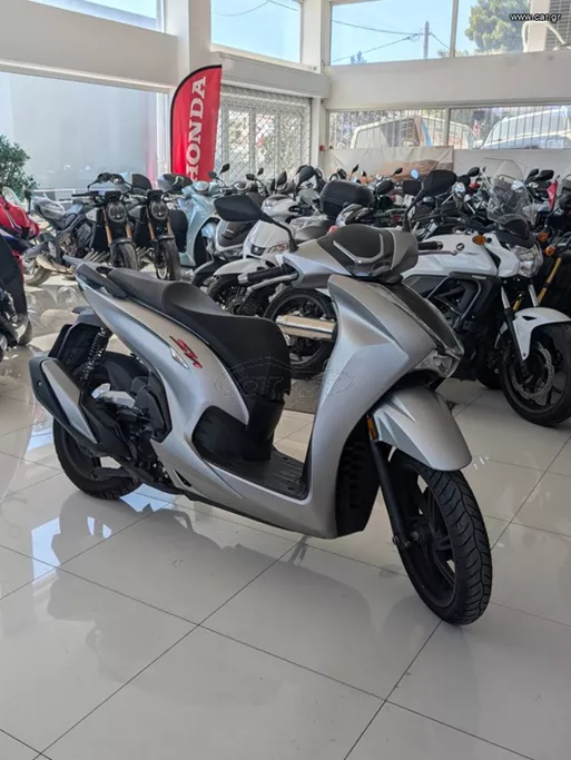 Honda SH 350i Sporty