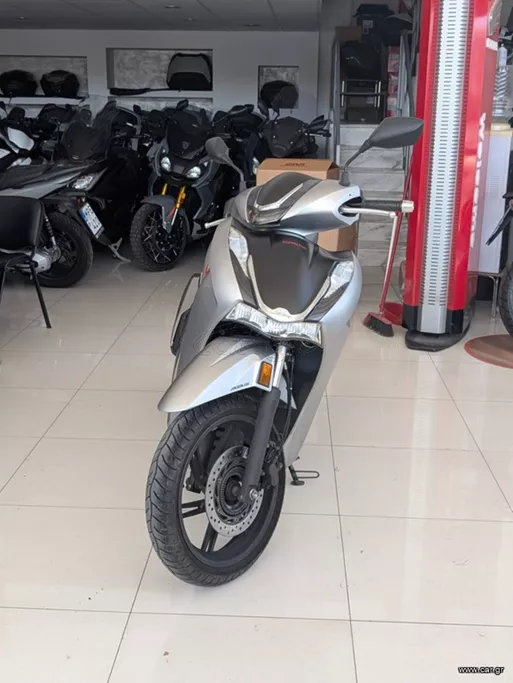 Honda SH 350i Sporty