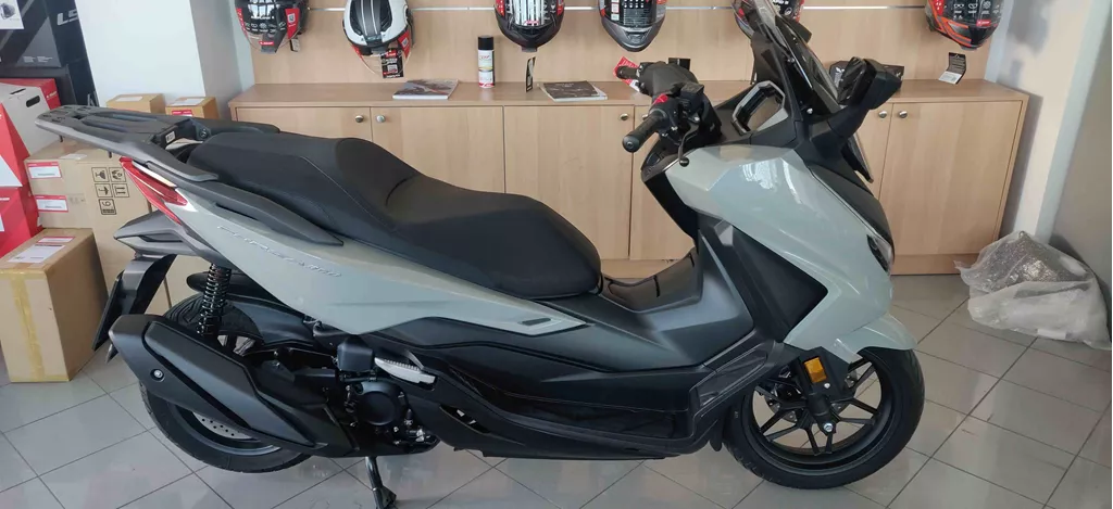 NSS350 TOP BOX