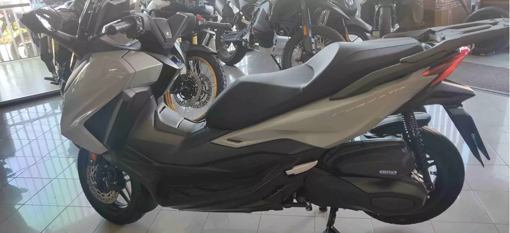 NSS350 TOP BOX