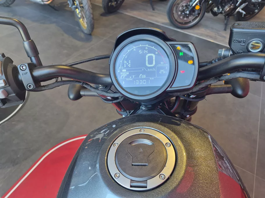 CMX1100 REBEL