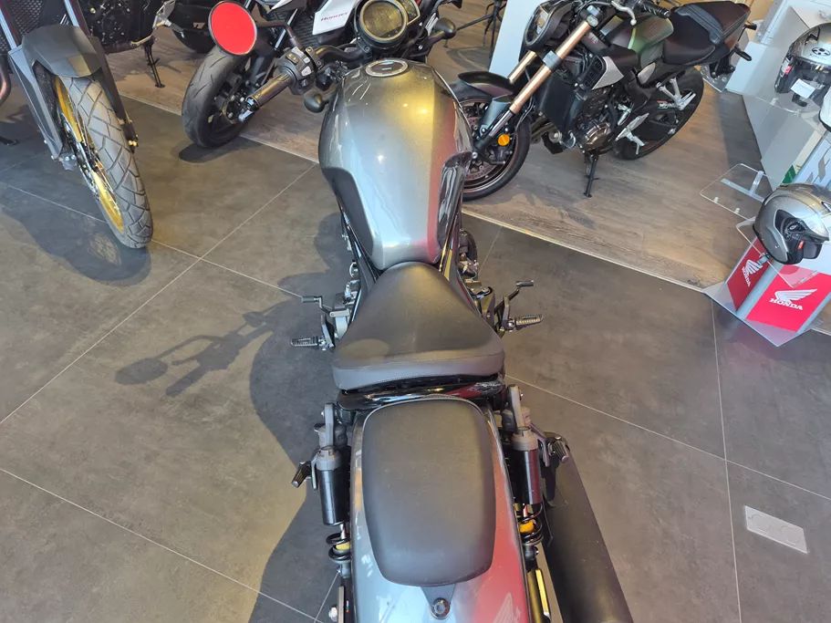 CMX1100 REBEL
