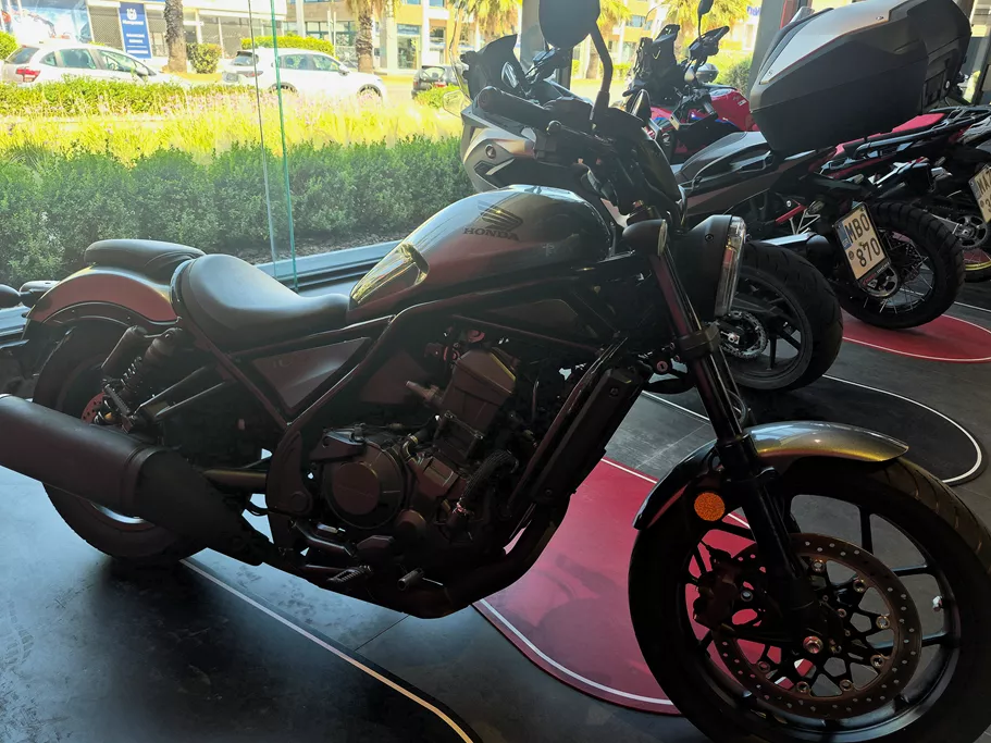 CMX1100 REBEL