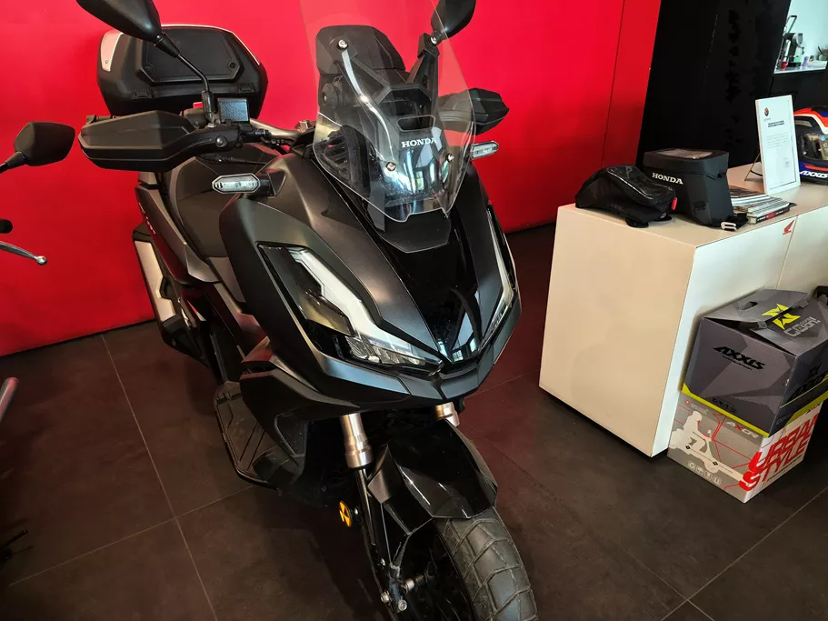 ADV350 SMART TOP BOX