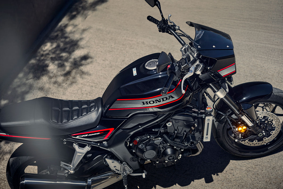 CB1000F