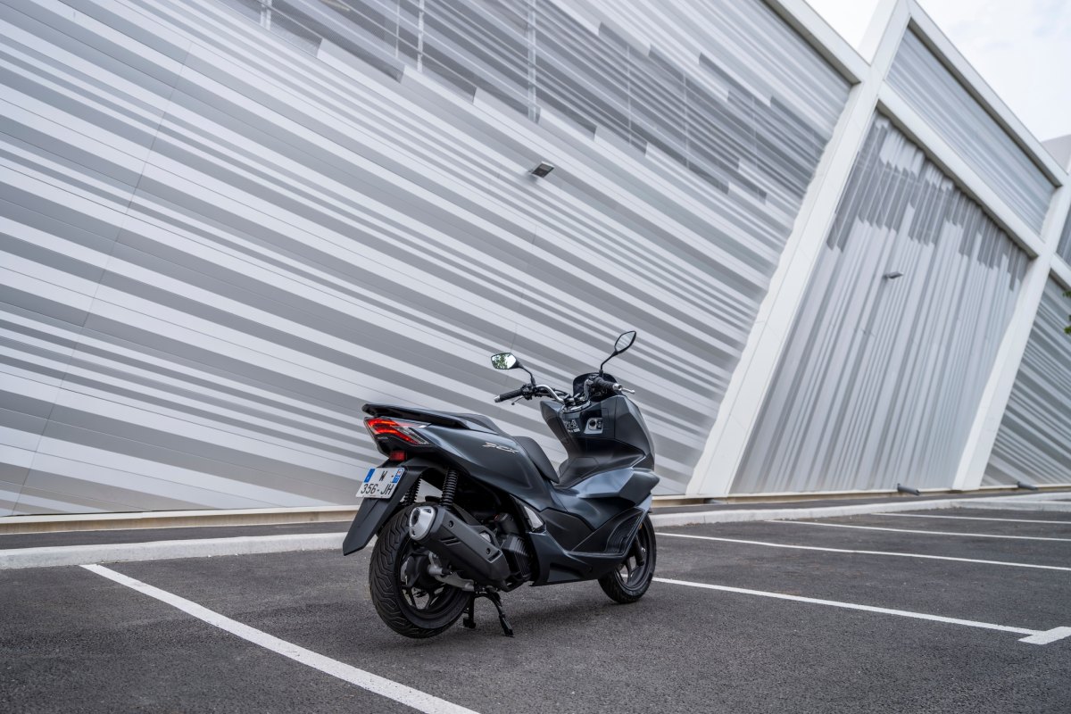 PCX125